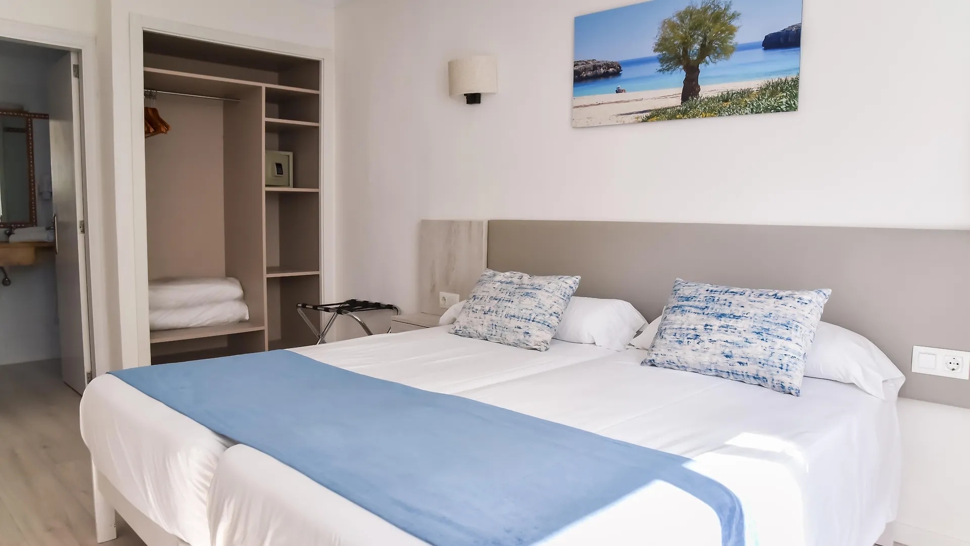 ***  Hotel D'Or Cala d'Or  Spain